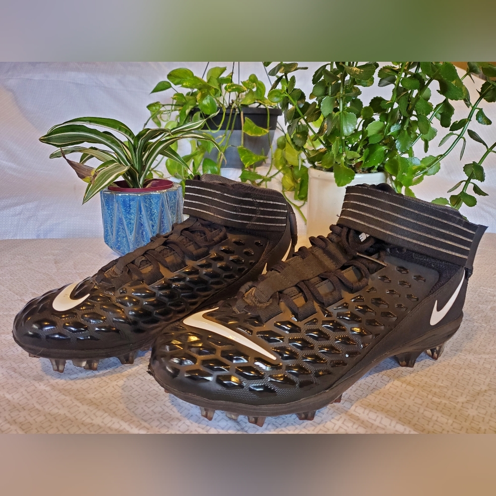Nike Force Savage Pro 2 Mid Football Cleats Black